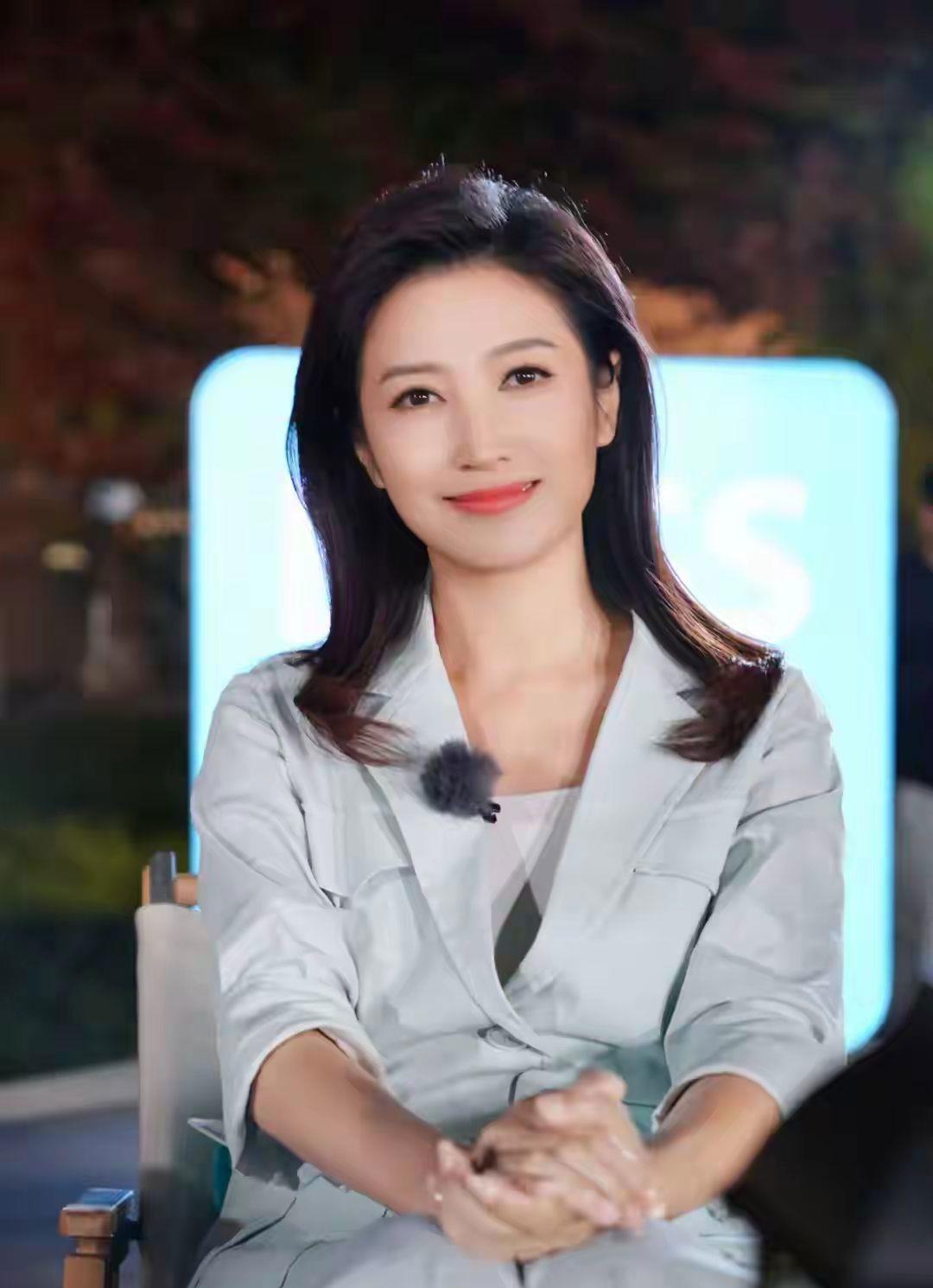 著名导演蒋虎与现任妻子春妮离婚后近期生活现状如何
