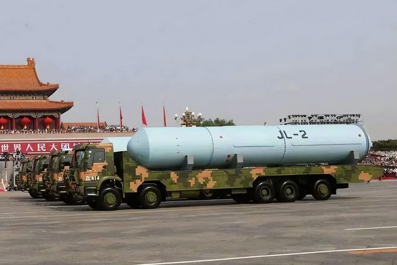 潜射巨浪导弹:13000公里射程的秘密与三项核心技术保持体积不变