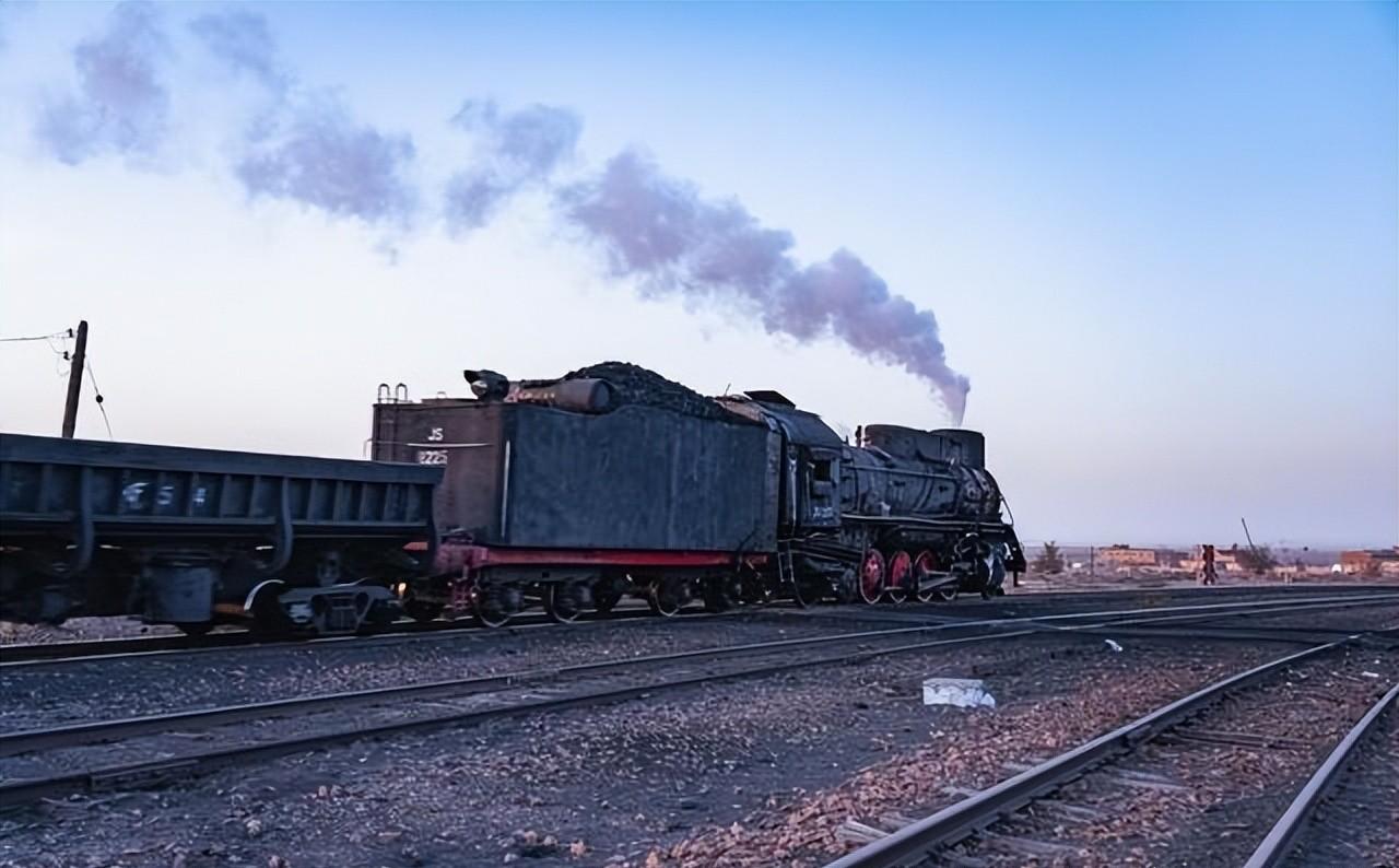 蒙古国财政告急,焦煤出口困局无解,中国钢厂大发横财