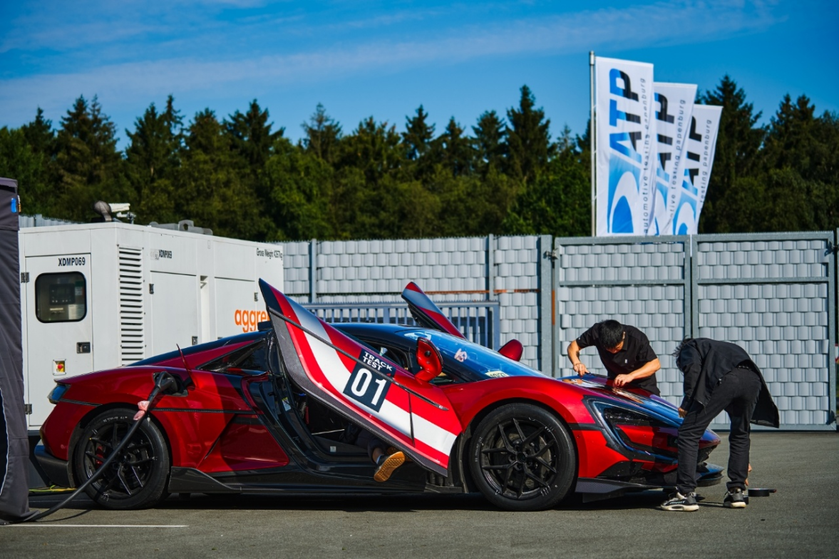 仰望U9 Xtreme，成功刷新了“新纪录”，果然是个狠角色！