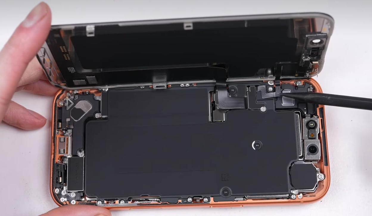 库克口中的“VC均热板”，非常先进，只有苹果可以做到！