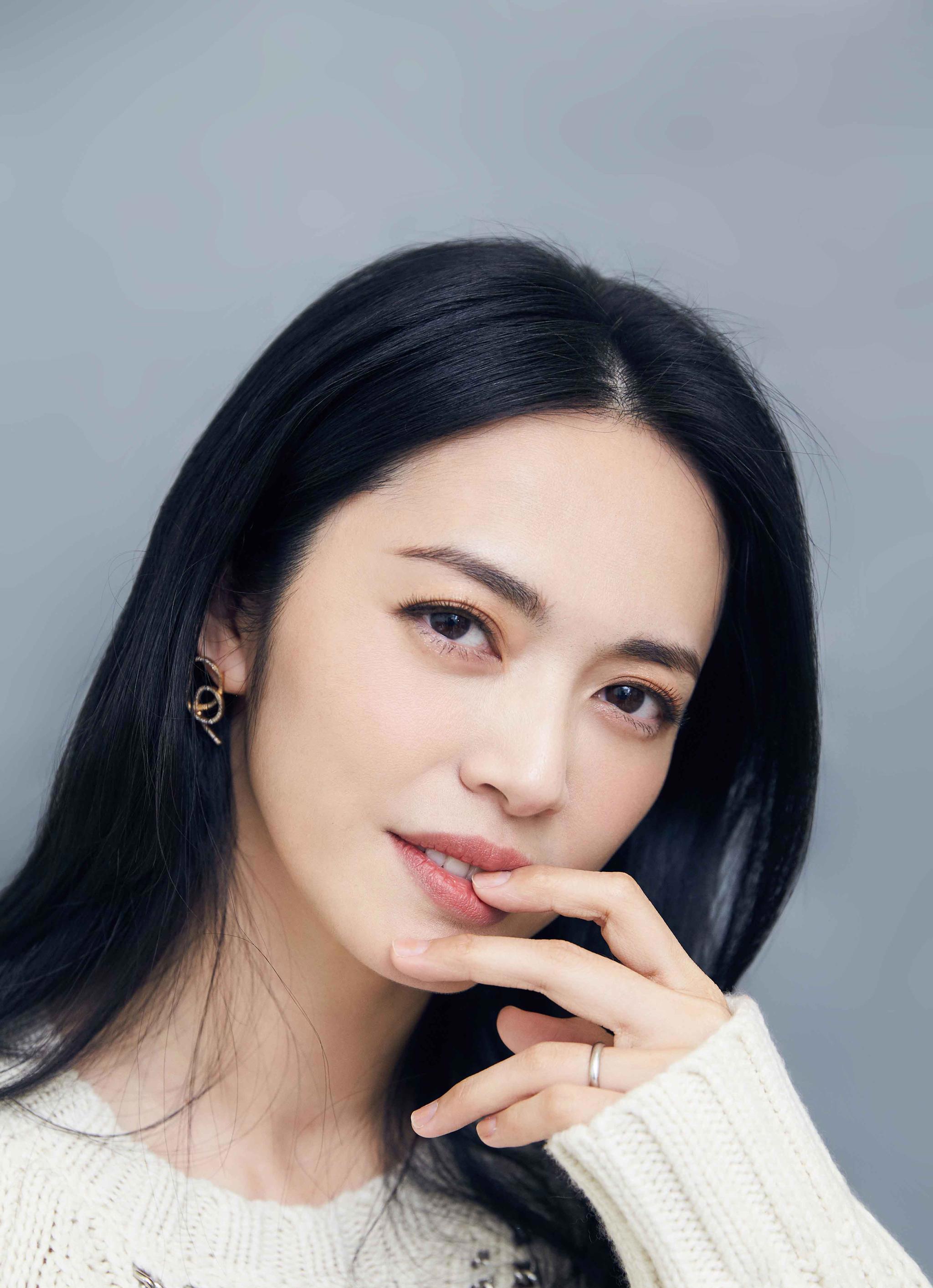 令人震惊朱媛媛离世仅四月45岁姚晨一举引发广泛好评