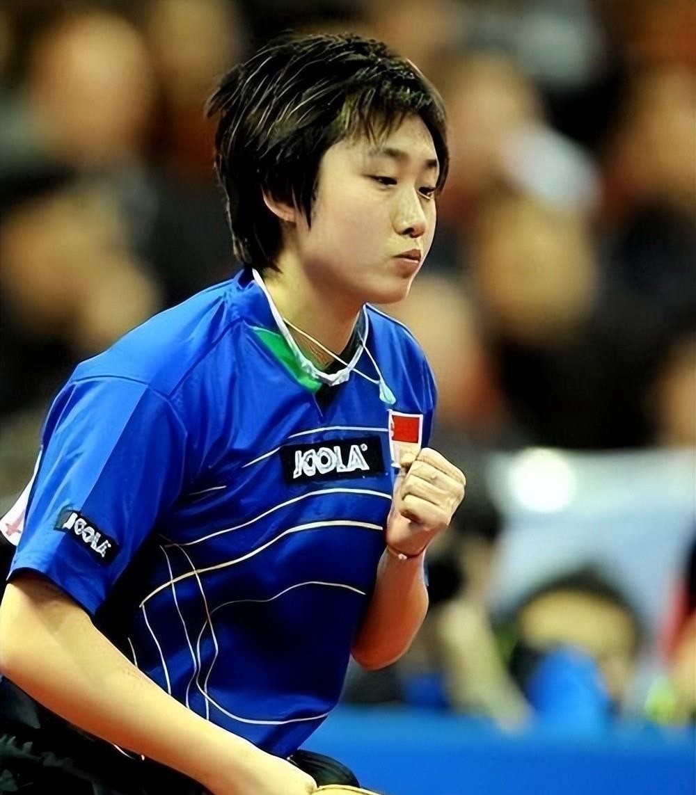 乒乓球明星冯天薇38岁仍未婚,赛场成就卓越却遭新加坡乒协除名