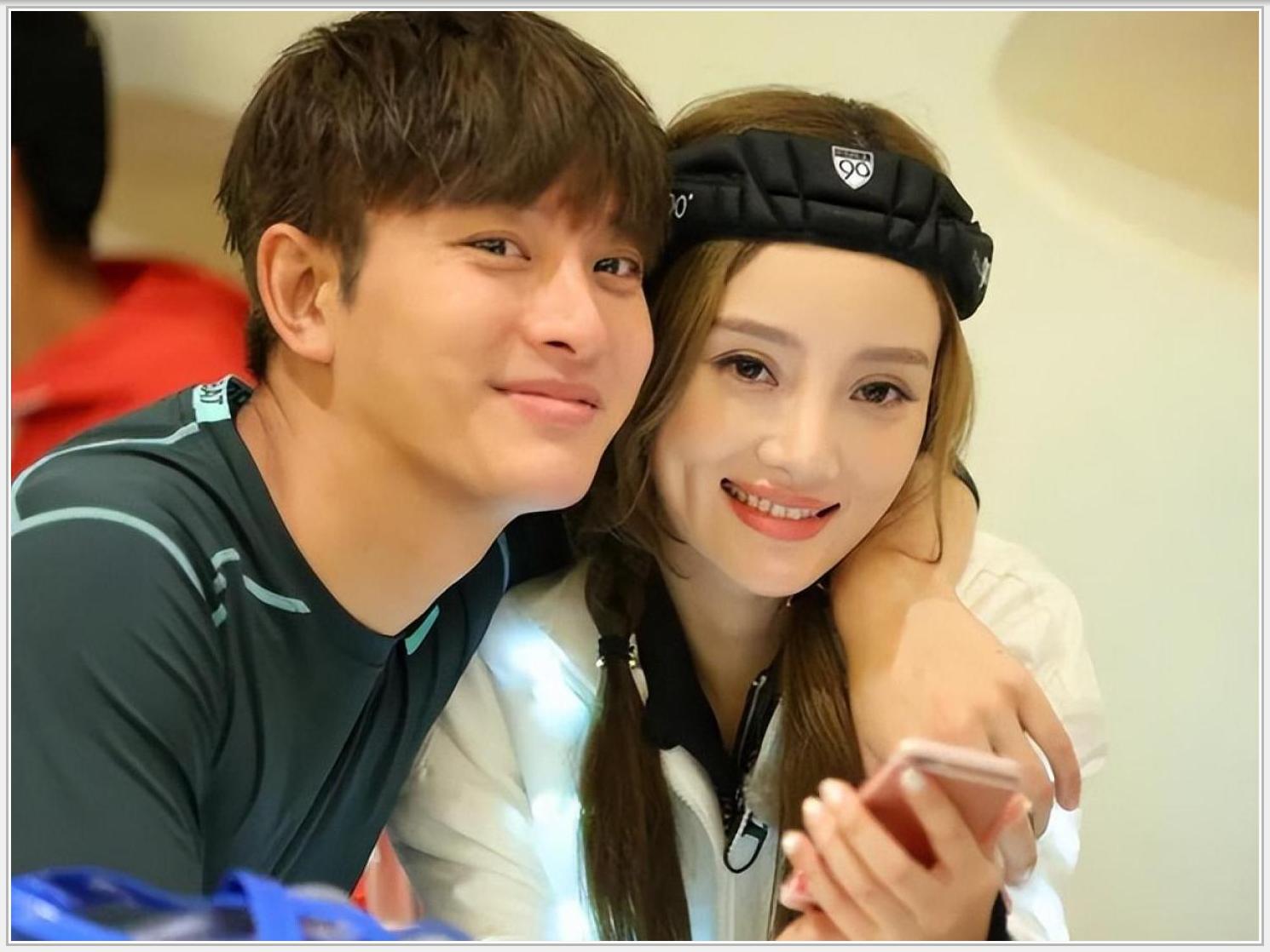 李小璐离婚后首度谈前夫:他把我当女神追,婚后却连奶都没喂过一次!