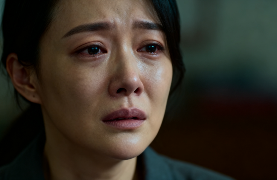 我因不能生育,遭前夫嫌弃而离婚,老板说:我也没人