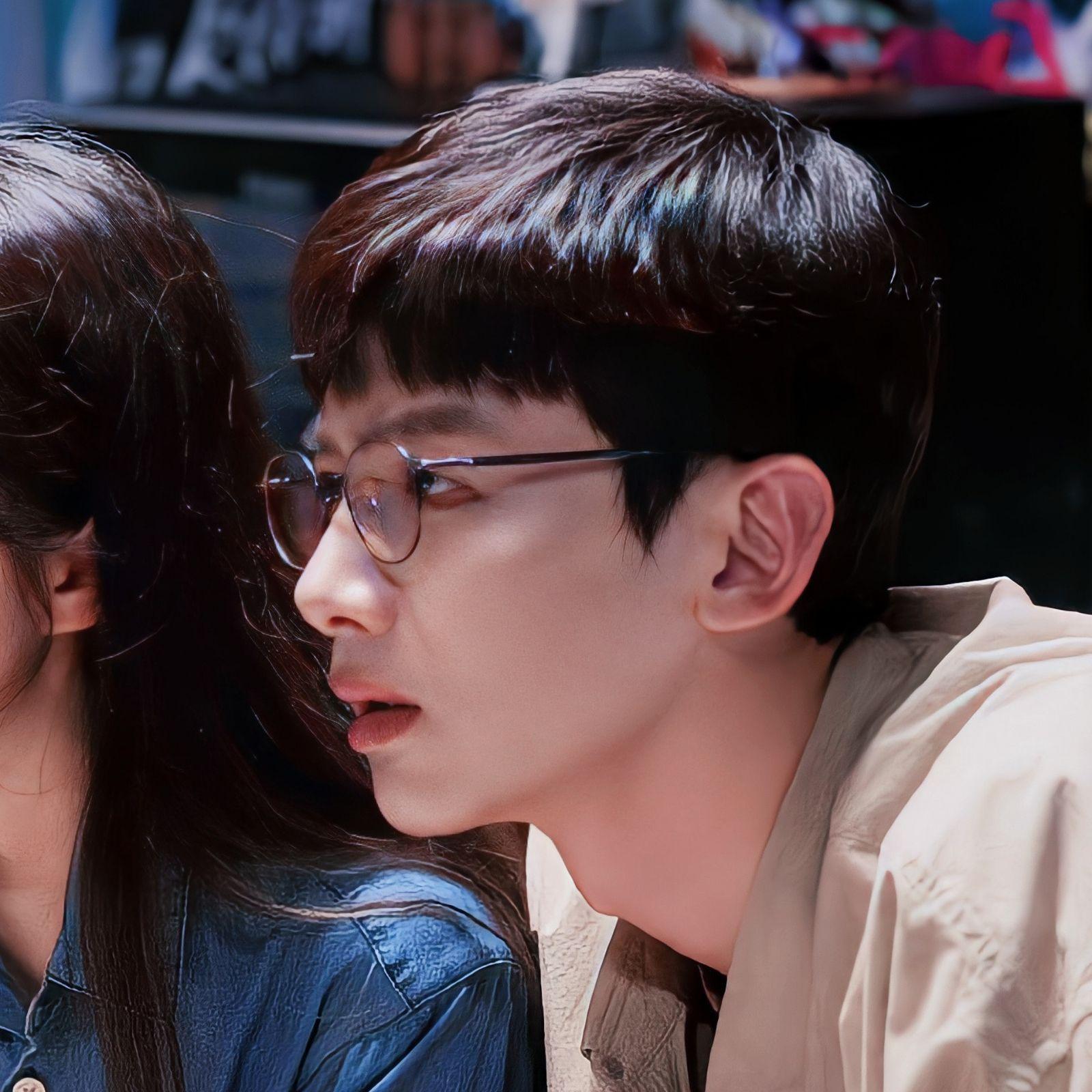 10月8日惊喜官宣两部悬疑剧正式开机白敬亭与刘烨领衔主演