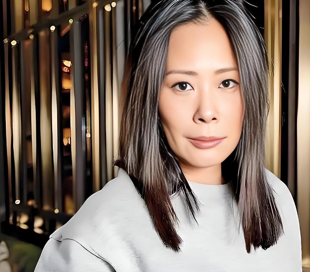 女歌手关淑怡危殆紧急送入重症监护曾与王菲齐名"歌坛双后"