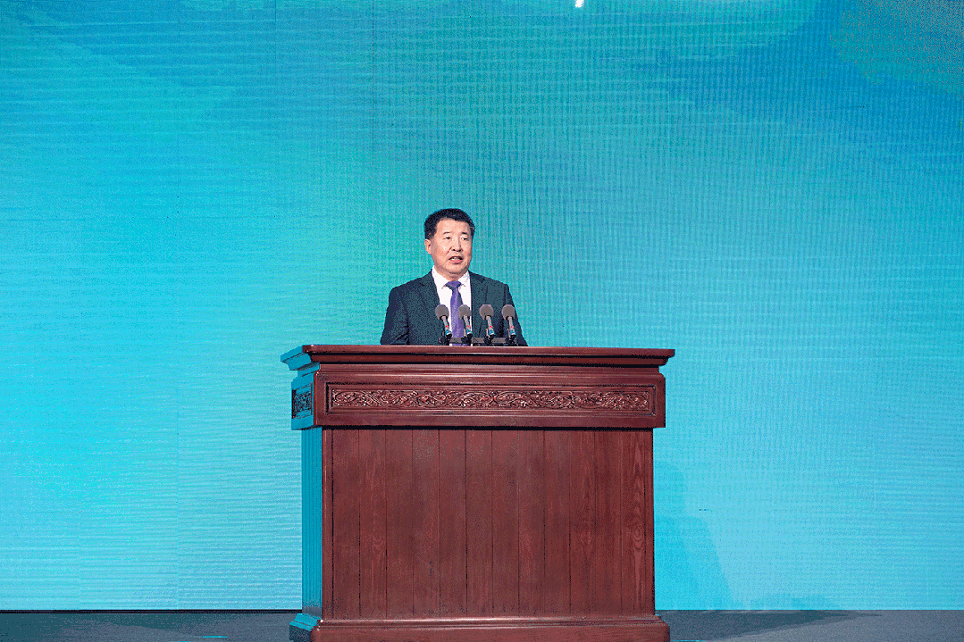 别吹中国制造了,重汽出海的真相是:不出去就会死-有驾 别吹中国制造了,重汽出海的真相是:不出去就会死-有驾