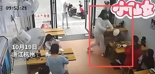 吃拉面的女人琪琪结局是什么