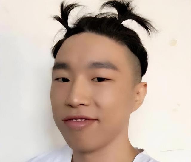 烧饼打高尔夫,郭德纲这盘棋下得有多大?