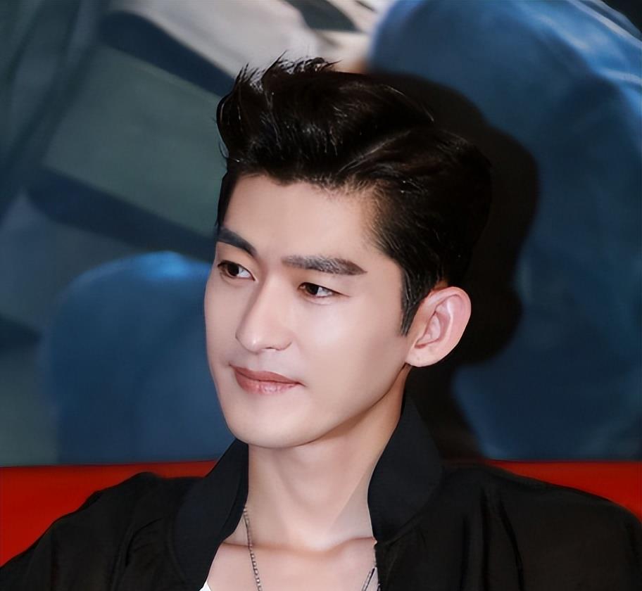 时隔八月,张翰再次传出新恋情,背后却另有隐情,唐嫣未曾说错