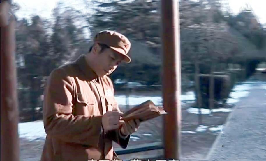 孔捷成百岁将星:和李云龙丁伟相比,他有名将必备的哪四个优点?