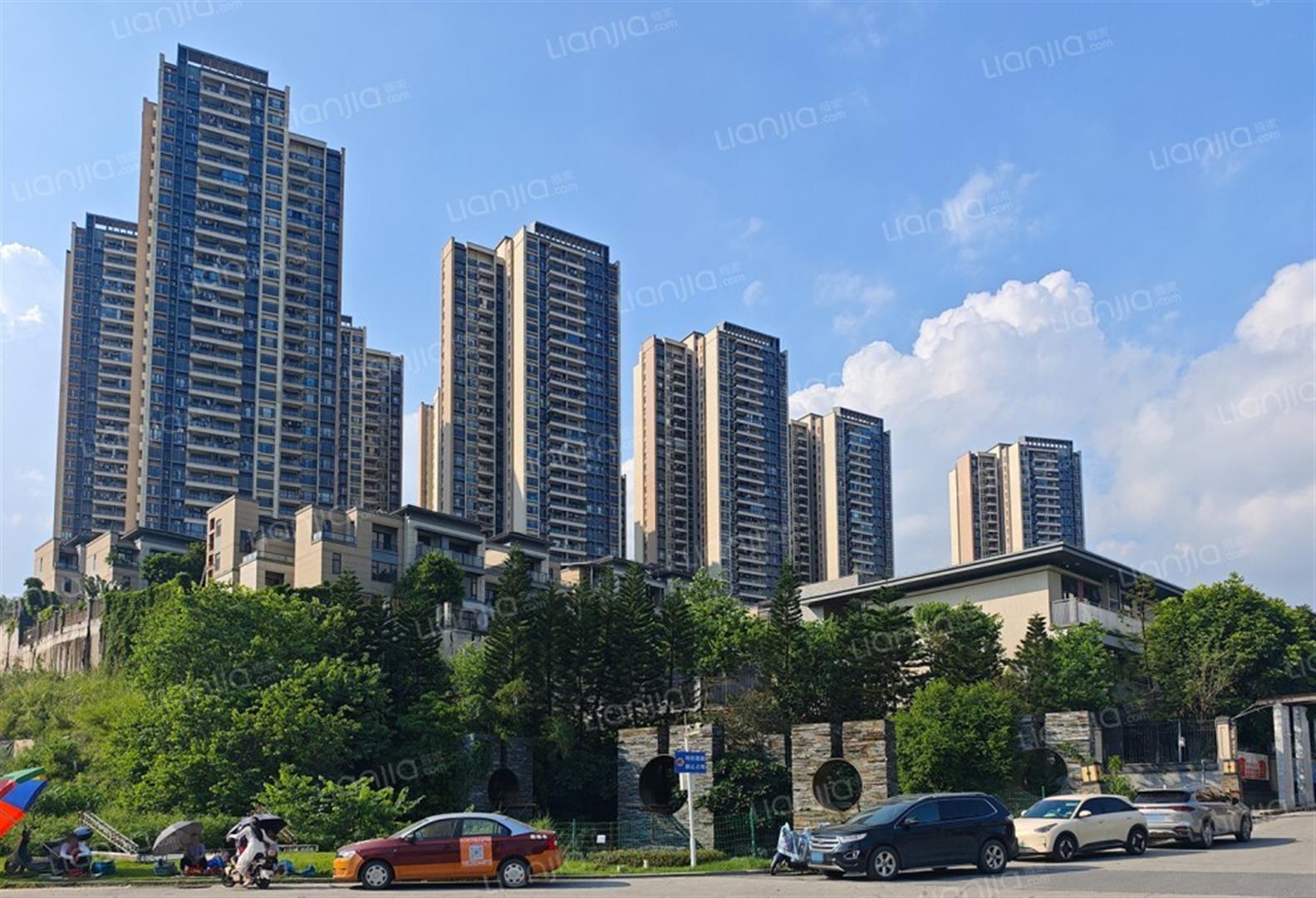 广州增城朱村叠溪花园最近成了楼市圈里的热门话题