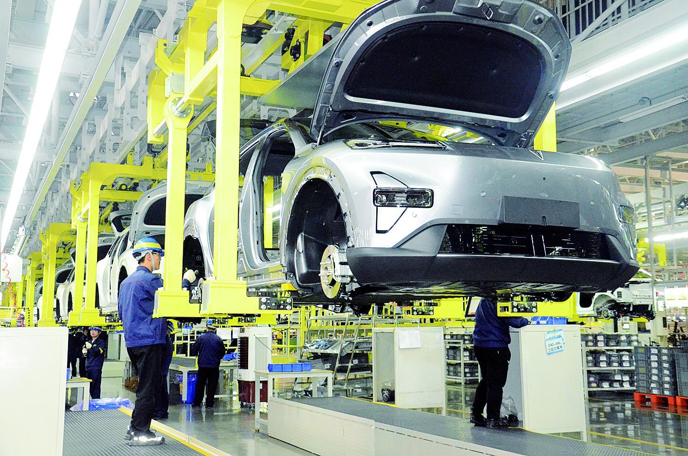 美国超英耗122年!中国赶超美国需多久