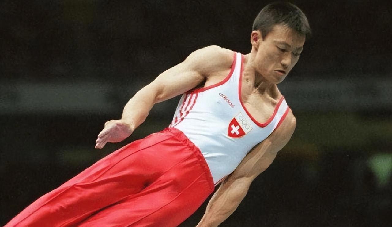 李东华被国家队劝退后,入籍瑞士获奥运冠军,为何却获得国人赞扬