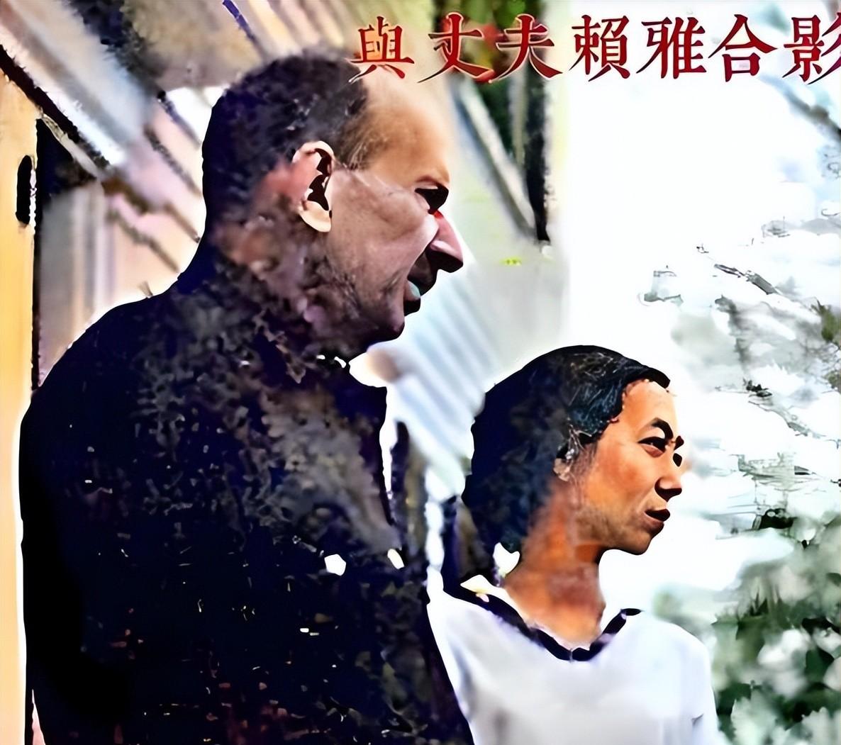 1995年张爱玲在美国离世,七天后才被人发现,屋里堆满卫生纸,一片脏乱