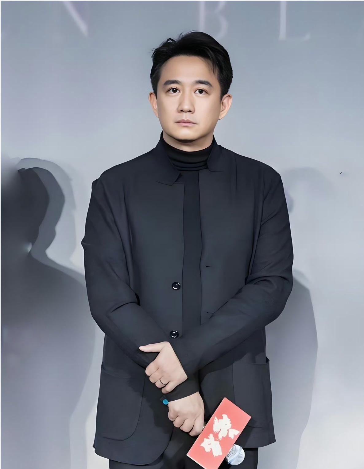 年度剧王稳了黄磊导的《人间有味》胡歌李沁首搭太让人期待了