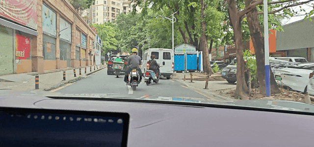 小鹏为何搞增程？试过G02智驾才懂，这是套组合拳-有驾