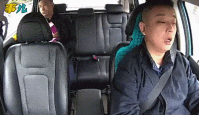 别再硬扛！高速上闭眼三秒钟，就是生与死的距离-有驾