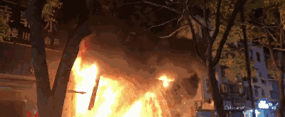 别让你的电动车变成“炸弹”！警惕这些致命隐患，只需学会这3招，关键时刻能救命，建议所有车主立刻自查，千万别大意！-有驾