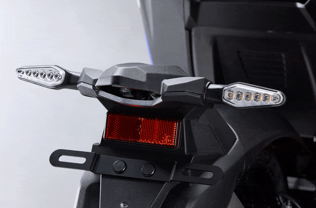 沉寂已久的光阳推出旗舰G7踏板，搭载油电混动与IMU电控系统，国内引进能否打破减配魔咒重获车友青睐？-有驾