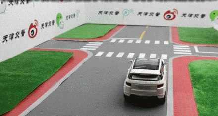 乌海司机注意了：多条主干道封闭施工，驾车出行务必避坑，遵守交通法规保平安！-有驾