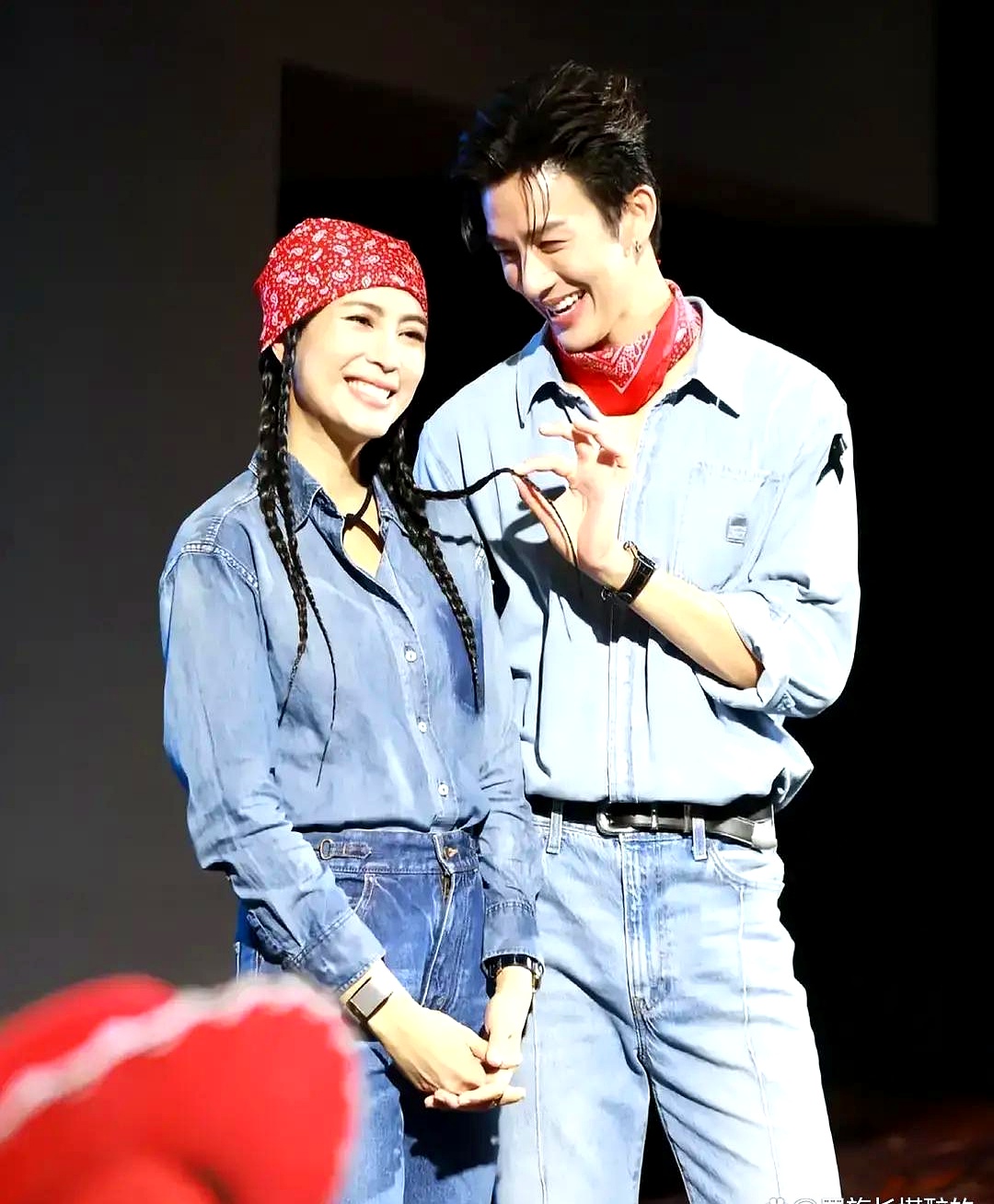 泰星push夫妇建菜园背后蕴藏温情还教儿子存钱理财亲近大自然
