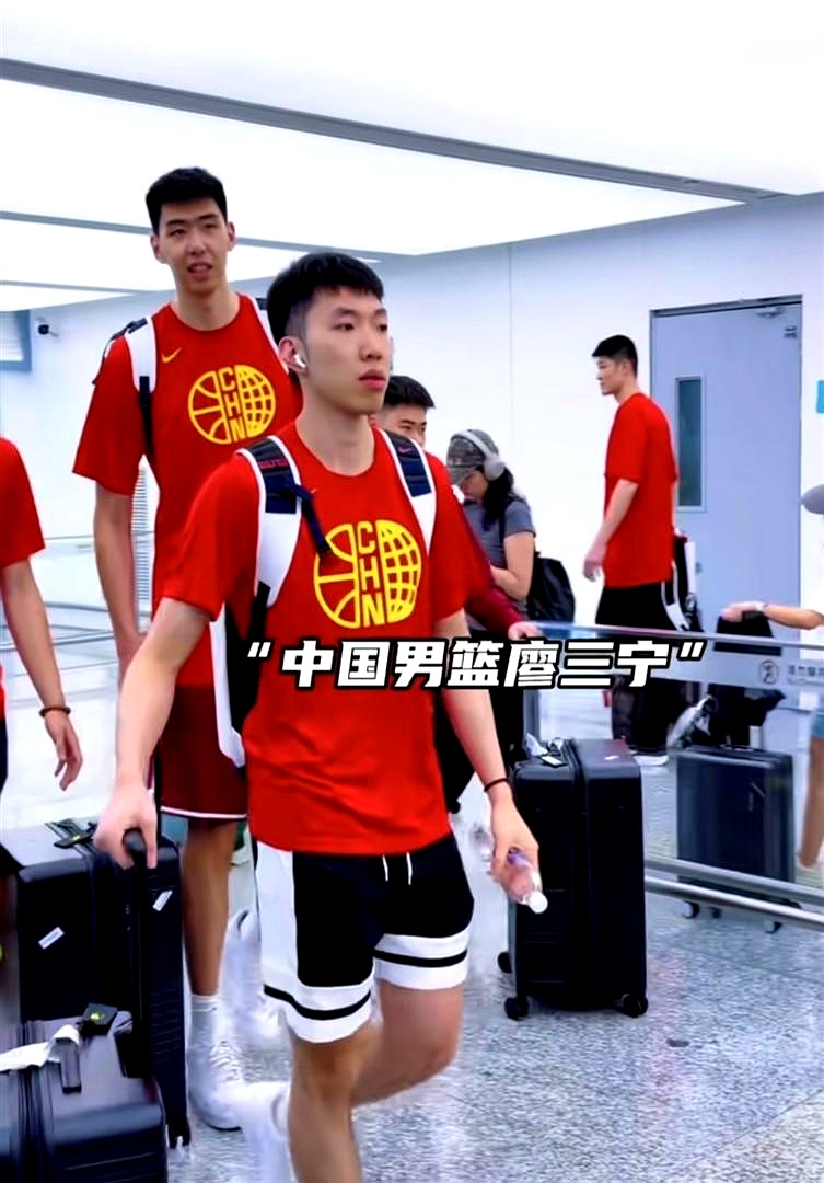人物|篮球快评:CBA新赛季备战持续推进的真正看点在球队建设,看点比想象更多 人物|篮球快评:CBA新赛季备战持续推进的真正看点在球队建设,看点比想象更多