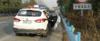 湖北交警紧急预警：收到这类短信千万别点，已有不少车主中招被骗！-有驾
