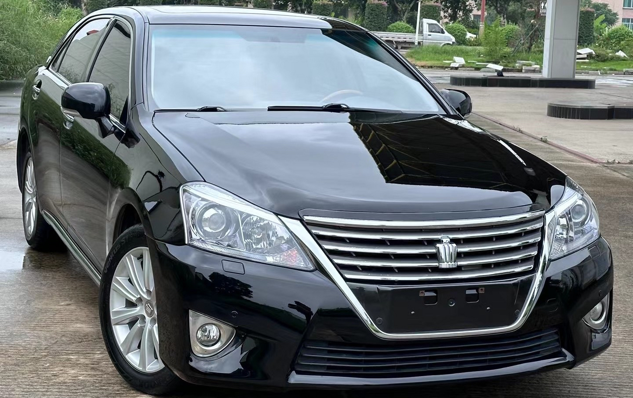 新到78152013年13代半大嘴皇冠2.