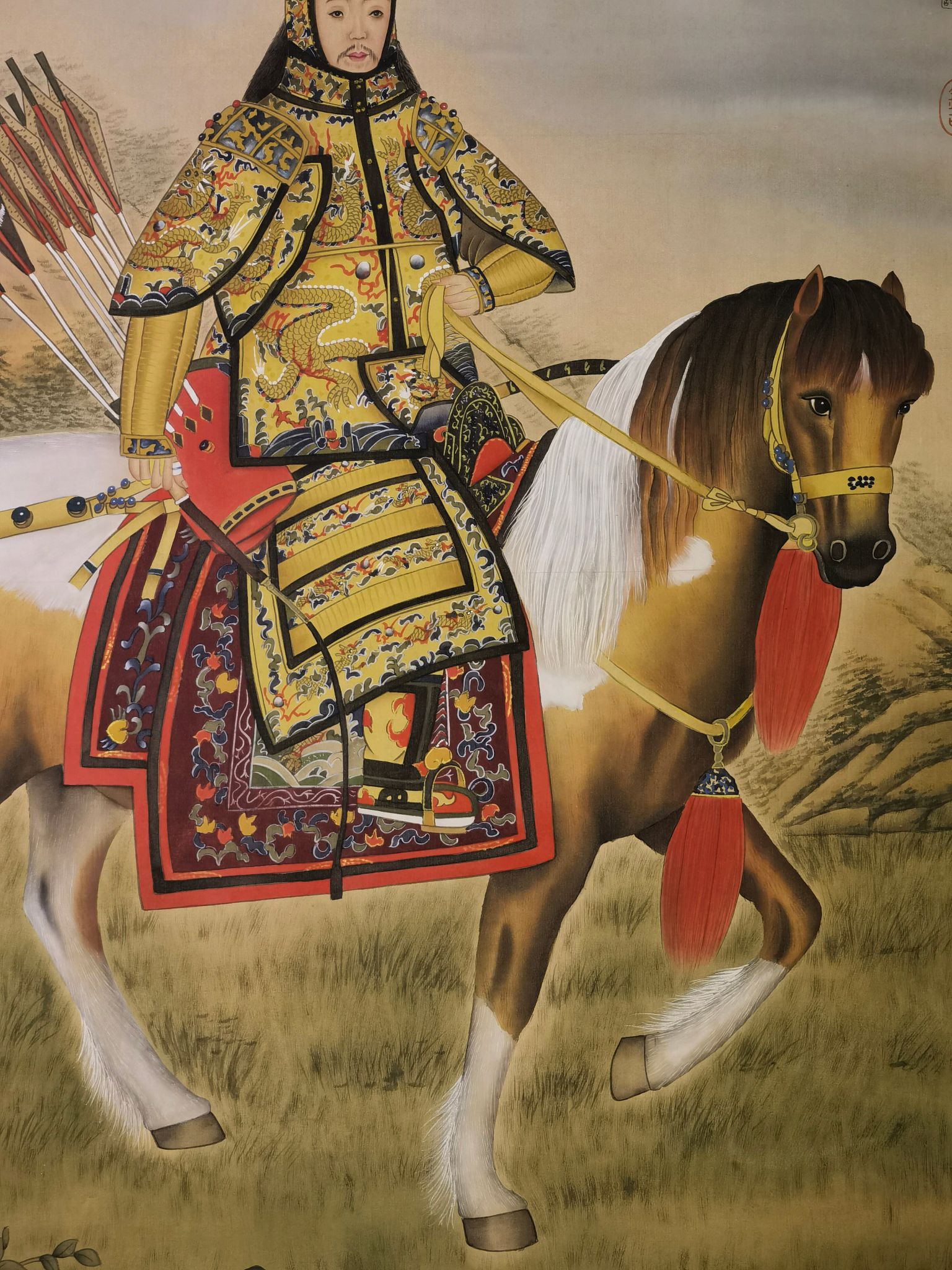 郎世宁绘乾隆像珍品绢本立轴