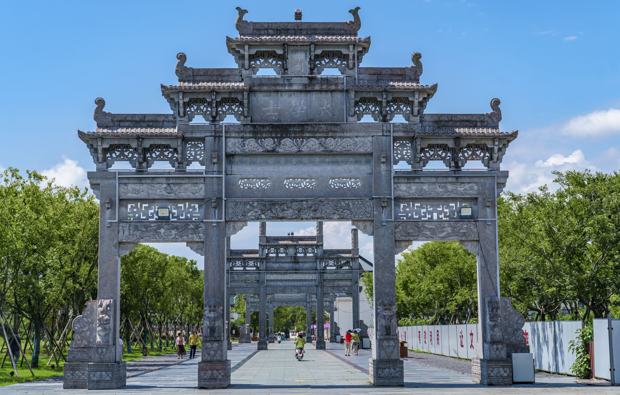 很多游客来景德镇旅行都只知道"瓷器",却错过了【浮梁古县衙】这个