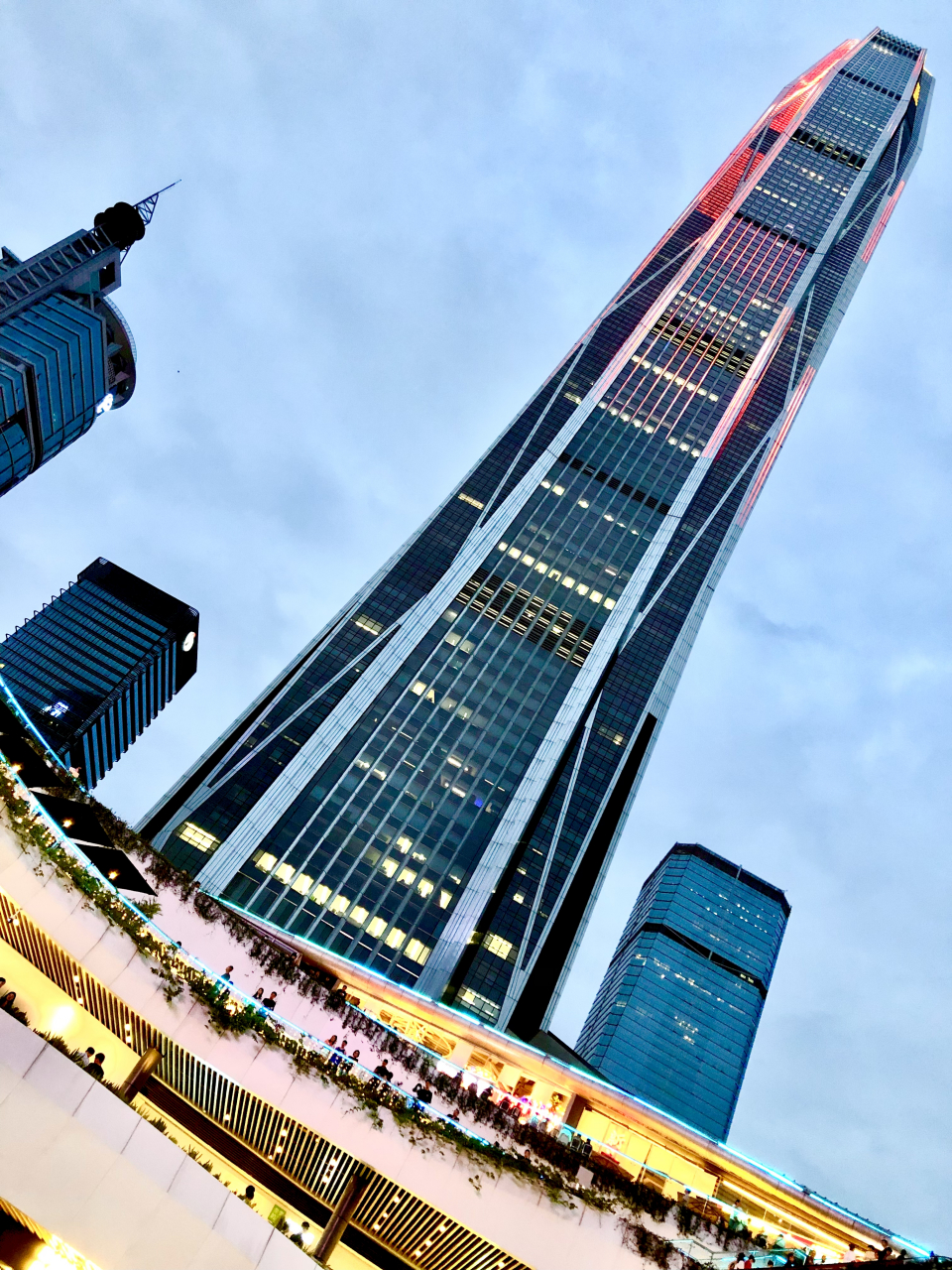 夜游深圳购物公园