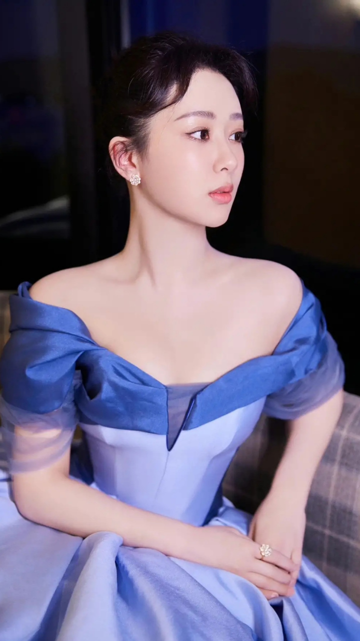 杨紫:生活中无论有什么闪失,统统是自己的错,与人无尤,从错处学习改过