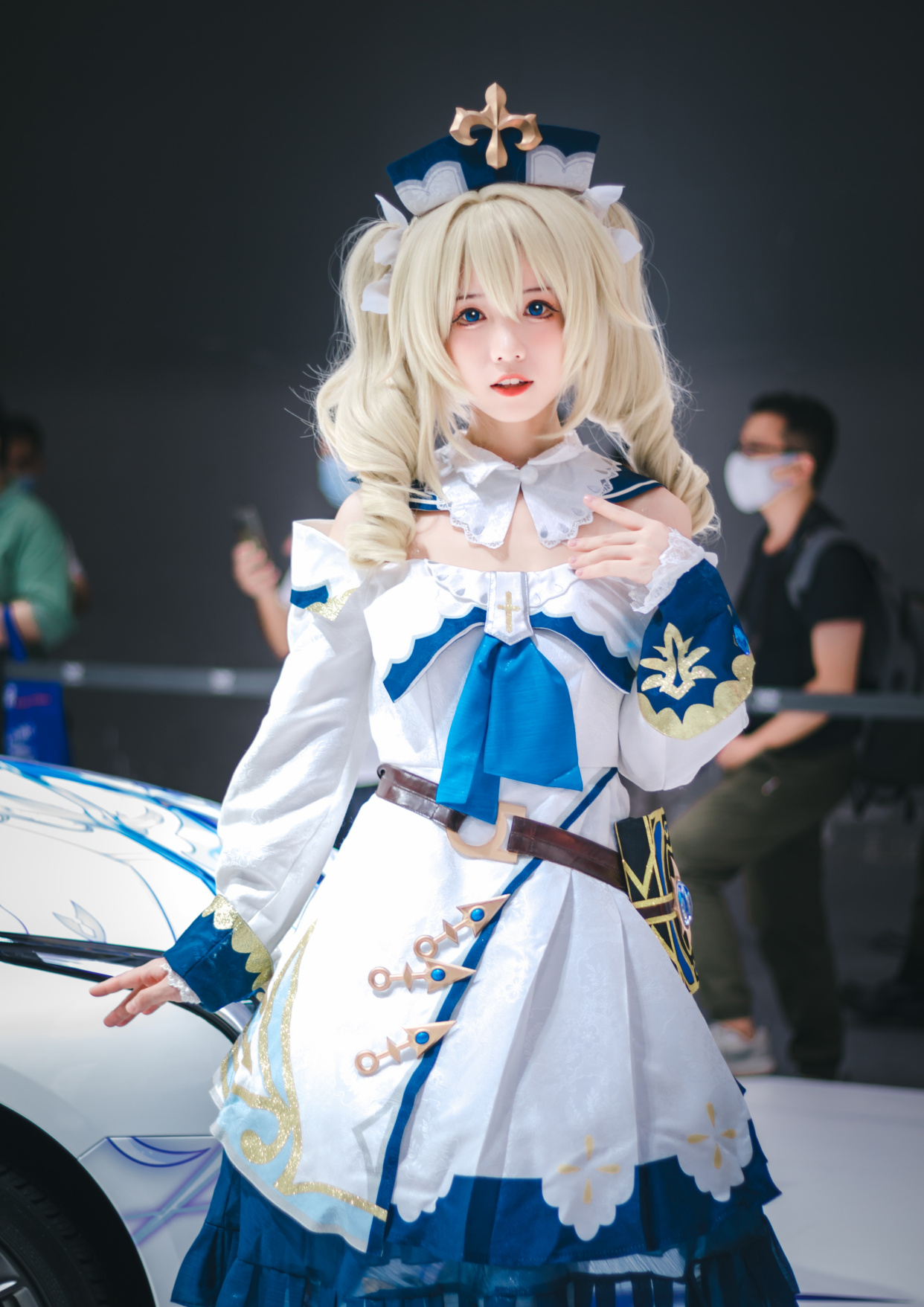 芭芭拉cos,这个芭芭拉还原的有八十分以上了吧