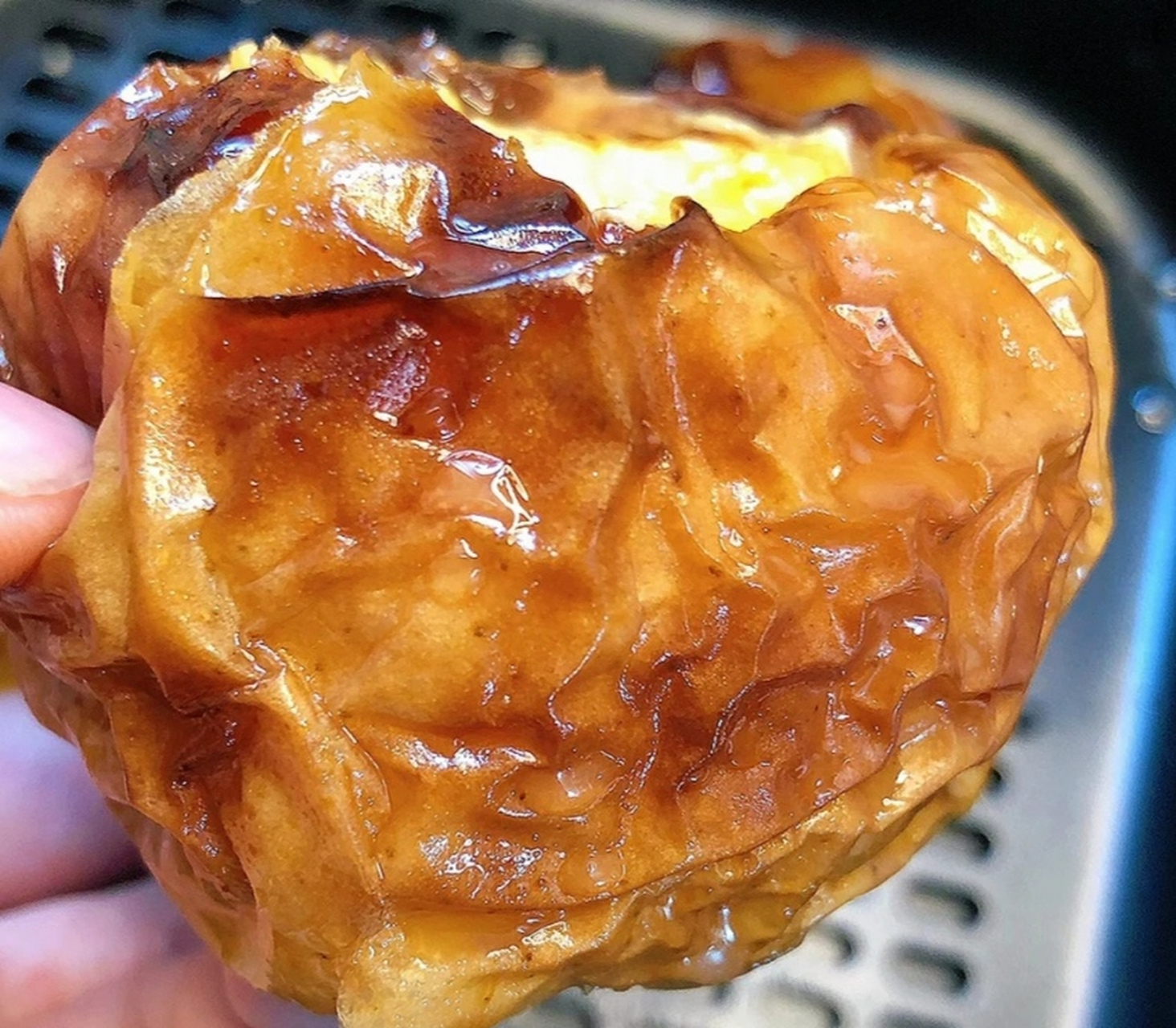 烤苹果,一道口感丰富,香气扑鼻的美味甜点.