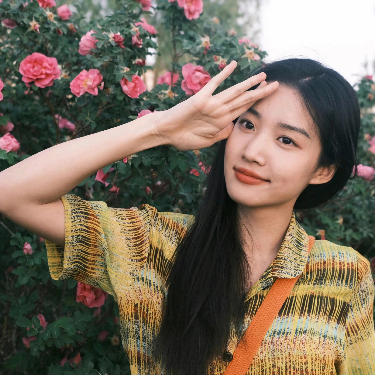 淡颜氧气美女卢昱晓,她的生活照好漂亮,可以用来做头像哦!