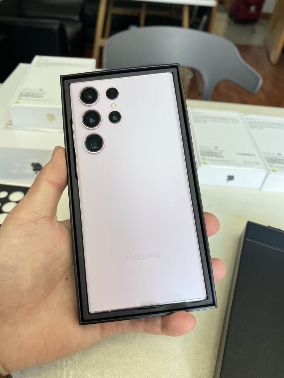 没想到三星s23 ultra跳水这么快,5999收了台99新港版的12 256g三星s23