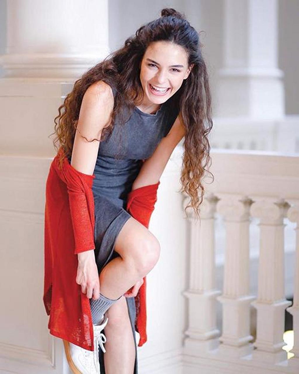 土耳其女星埃布鲁·沙欣.