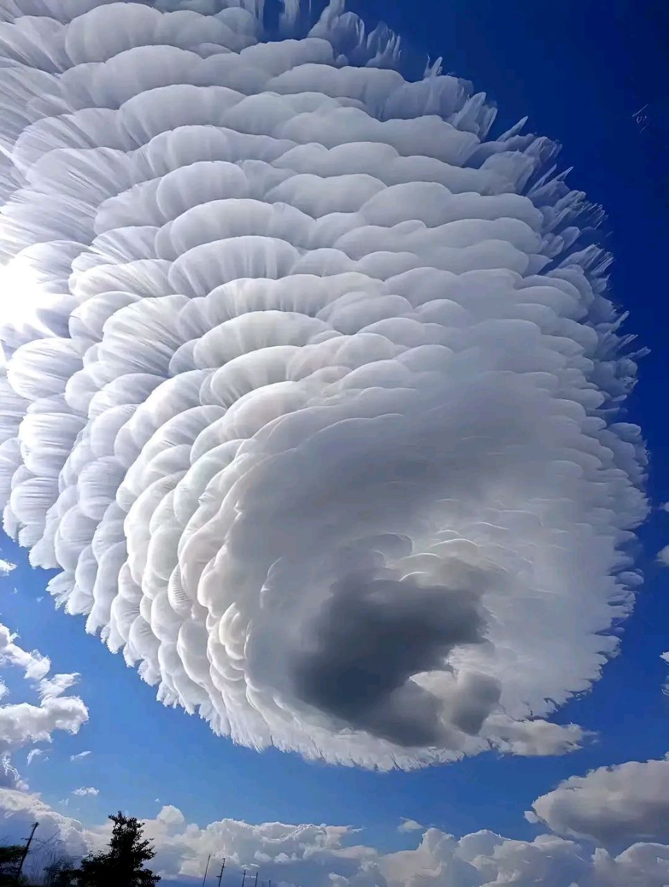 漂亮的云大自然的鬼斧神工#摄影# #中国美景大赏