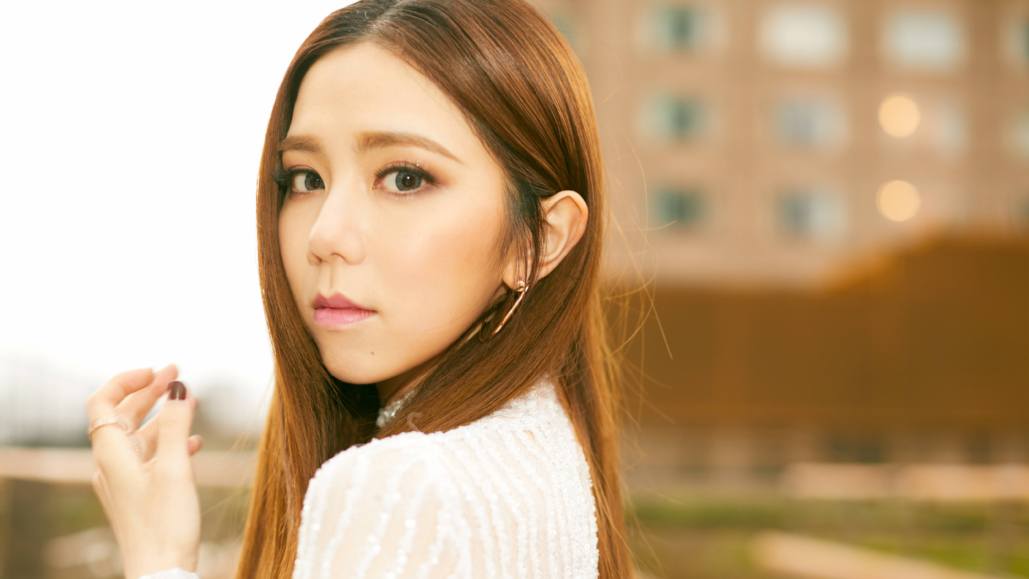 歌手邓紫棋,铁肺歌后,实力唱将,淡妆清纯漂亮,请看美照