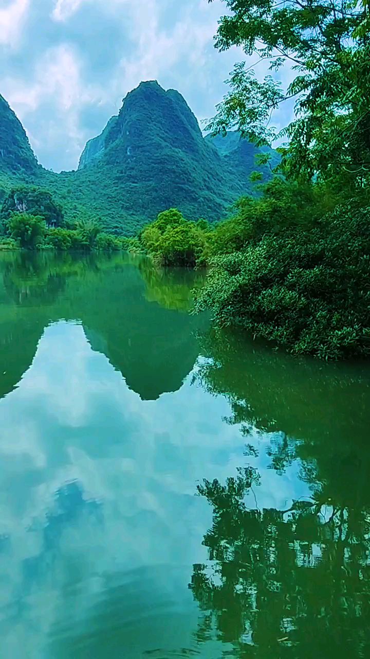 桂林山水遇龍河美景如畫山清水秀