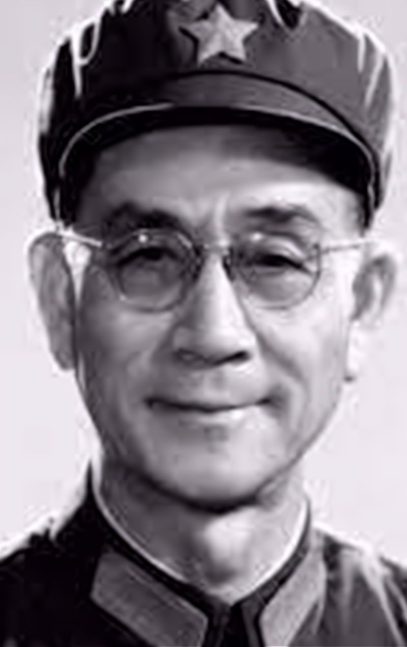 他曾是北京市委书记,1973年却被开除党籍,女儿很优秀,是军医