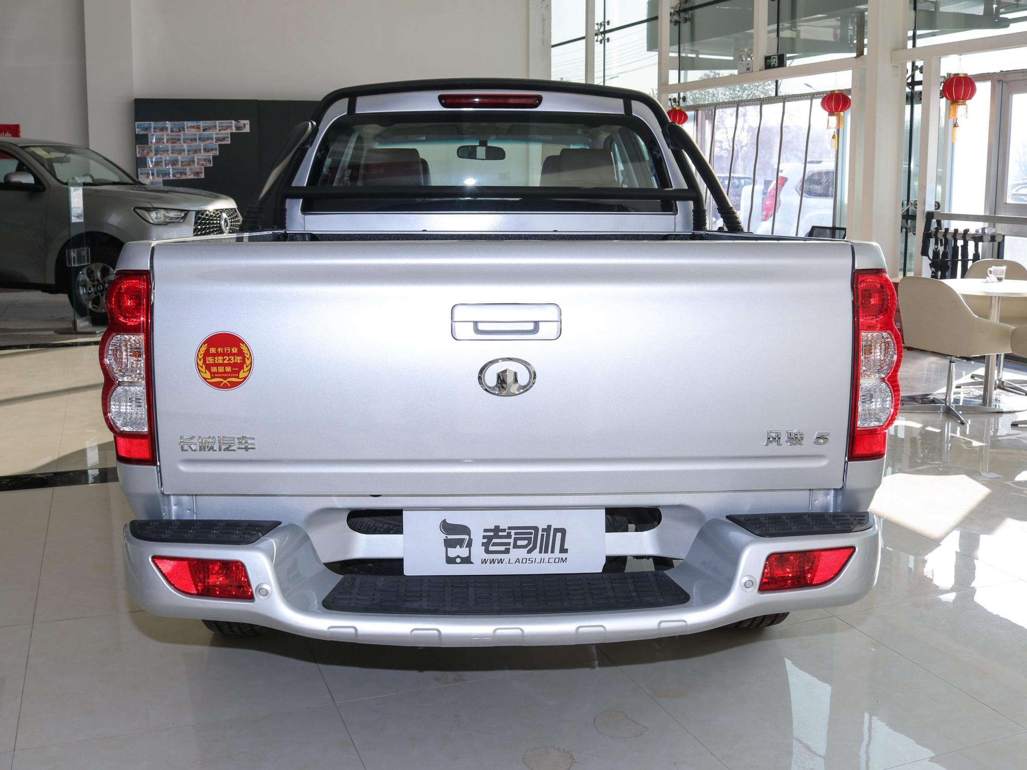 够耐用还能发家致富,国内海外口碑都不错的皮卡,实拍长城风骏5