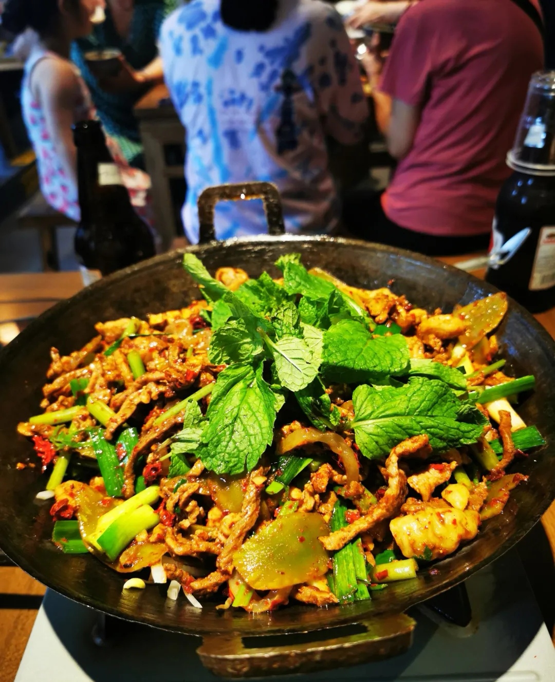 贵州生态美食打卡之都匀虾酸牛肉,打开味蕾新世界