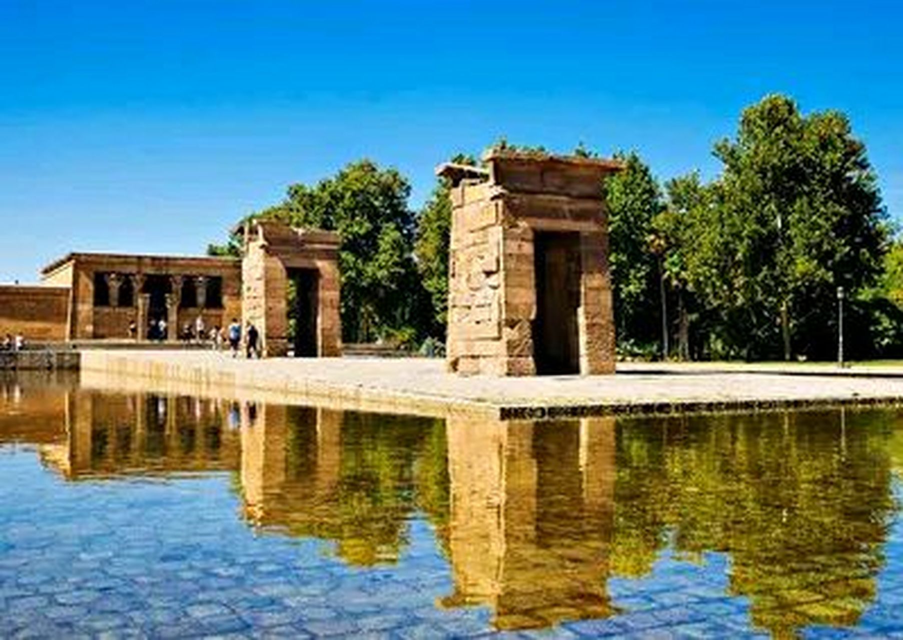 古埃及作为一个伟大的古代文明,其园林设计不仅展现了古埃及人民对