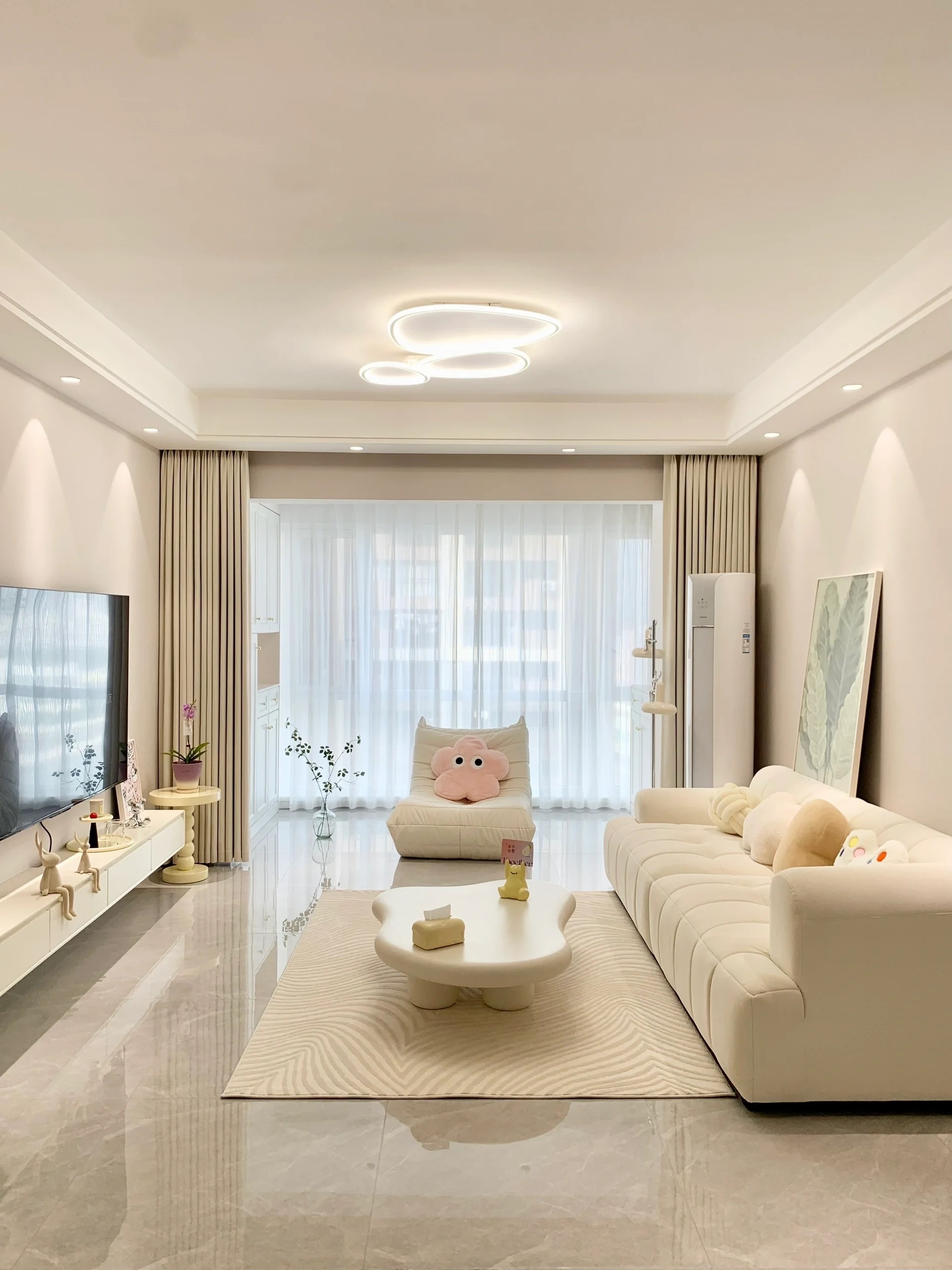 75m 吊顶:上20下23cm,宽小户型吊顶客厅吊顶样板小户型客厅地毯效果图