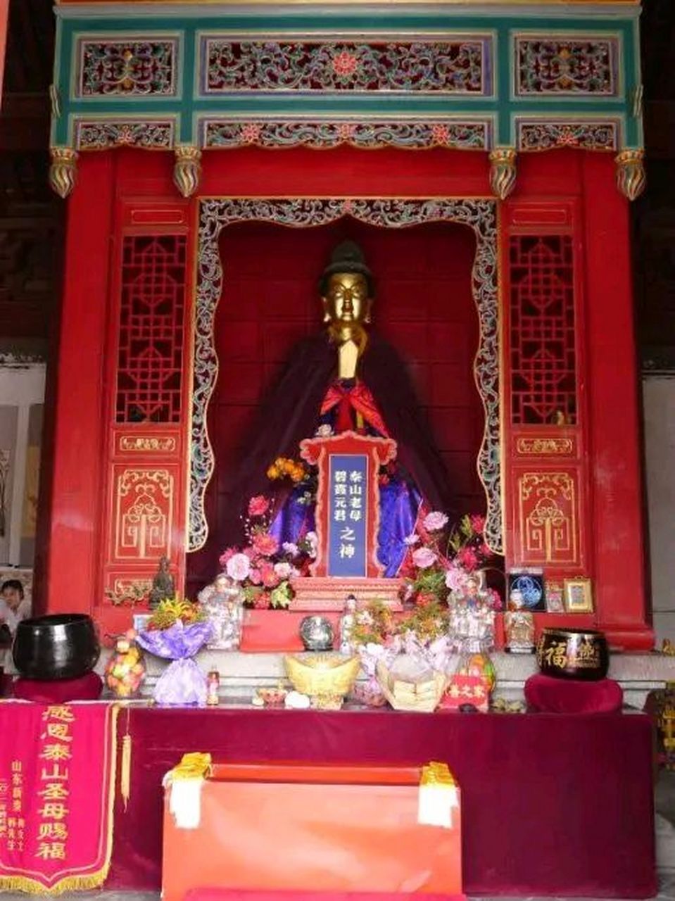 6号台风卡努本来说可能北上来山东,泰山老奶奶一听,什么?来山东?
