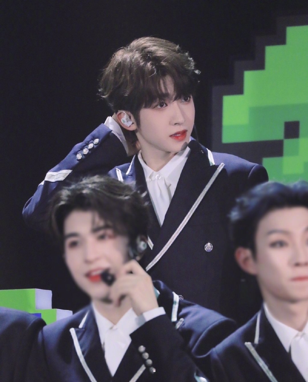 创造营4刘宇图片:这一笑我又可以了