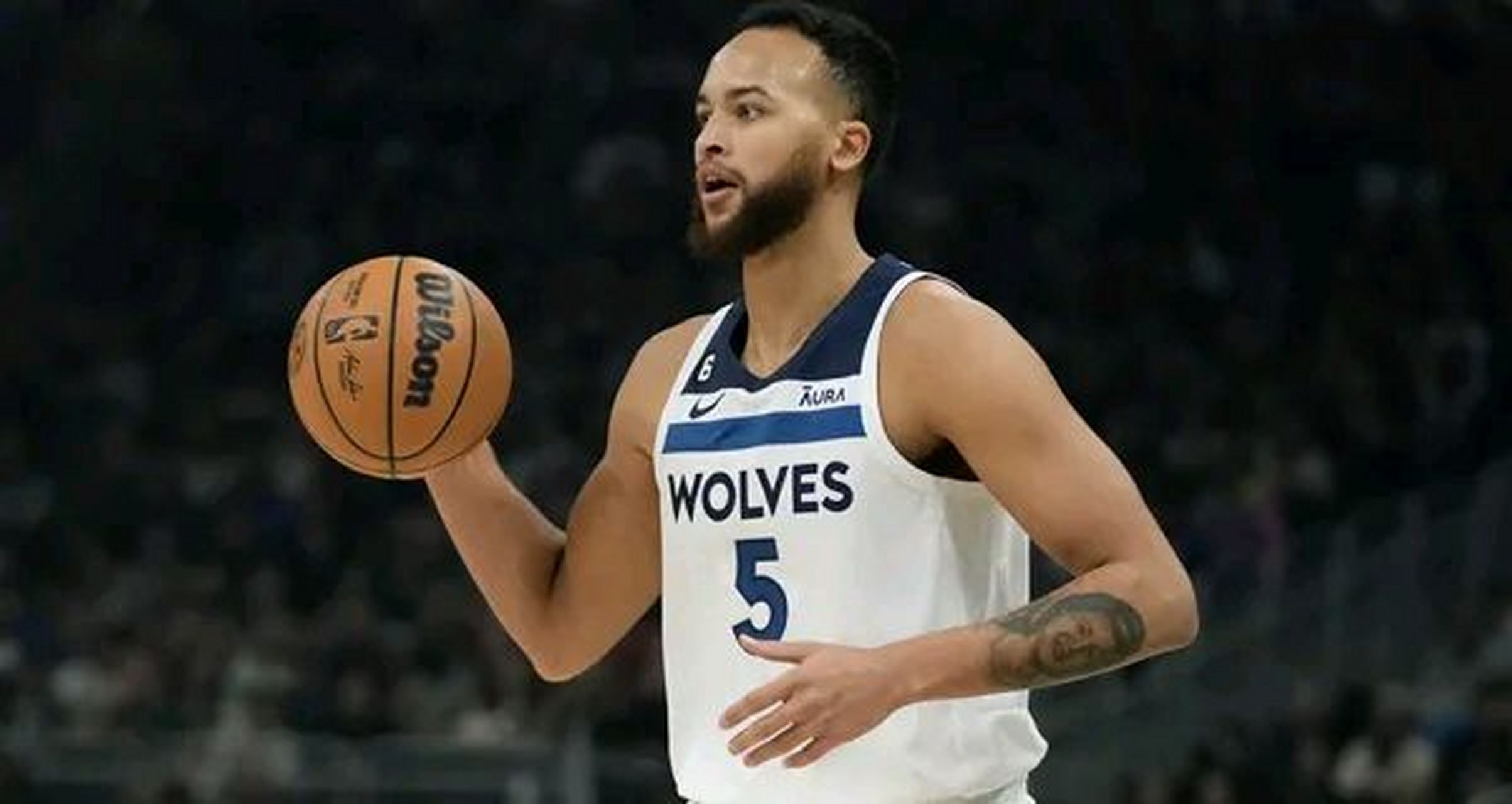 中国篮协宣布,凯尔-安德森通过入籍获得中国国籍.